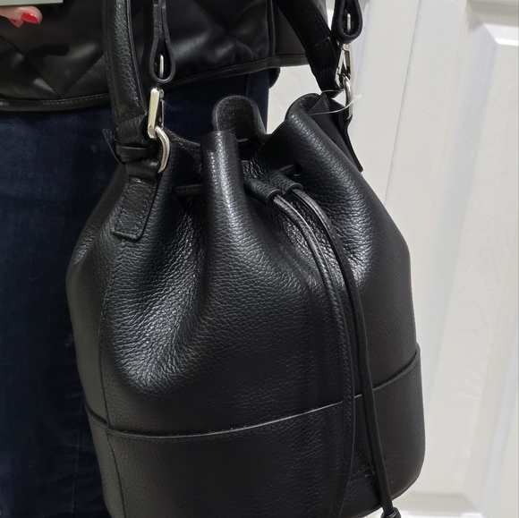 NWT Aquatalia Bucket leather bag - Picture 5 of 13